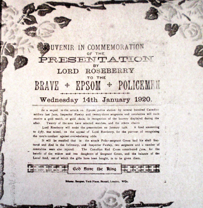 Presentation card for the police's conduct during the riot