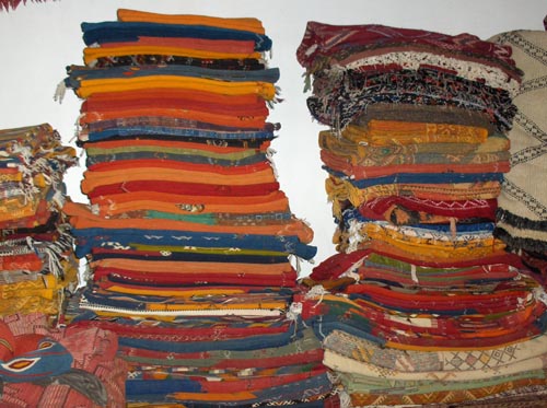Craftsmanship in the Medina, rugs