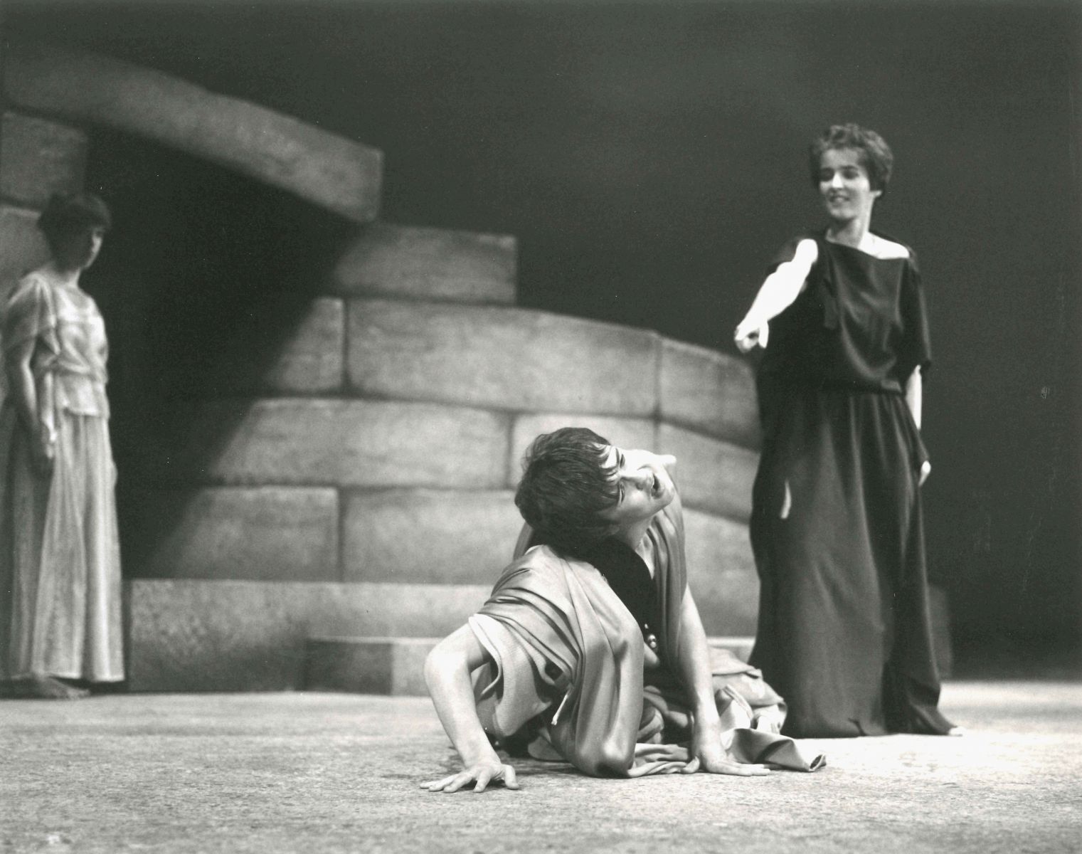 Euripides Electra, Arts Theatre, Cambridge, 1980. Electra goads Orestes into matricide. Greek costumes with representational set for presentation in indoor theatre.