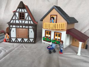 Playmobil as a design and communication tool