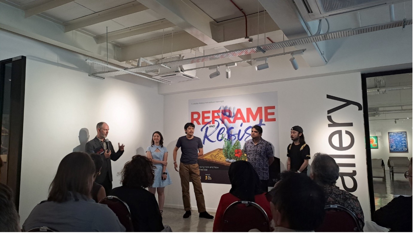 An enticing subversion: contemporary art and ‘decolonising’ in Malaysia