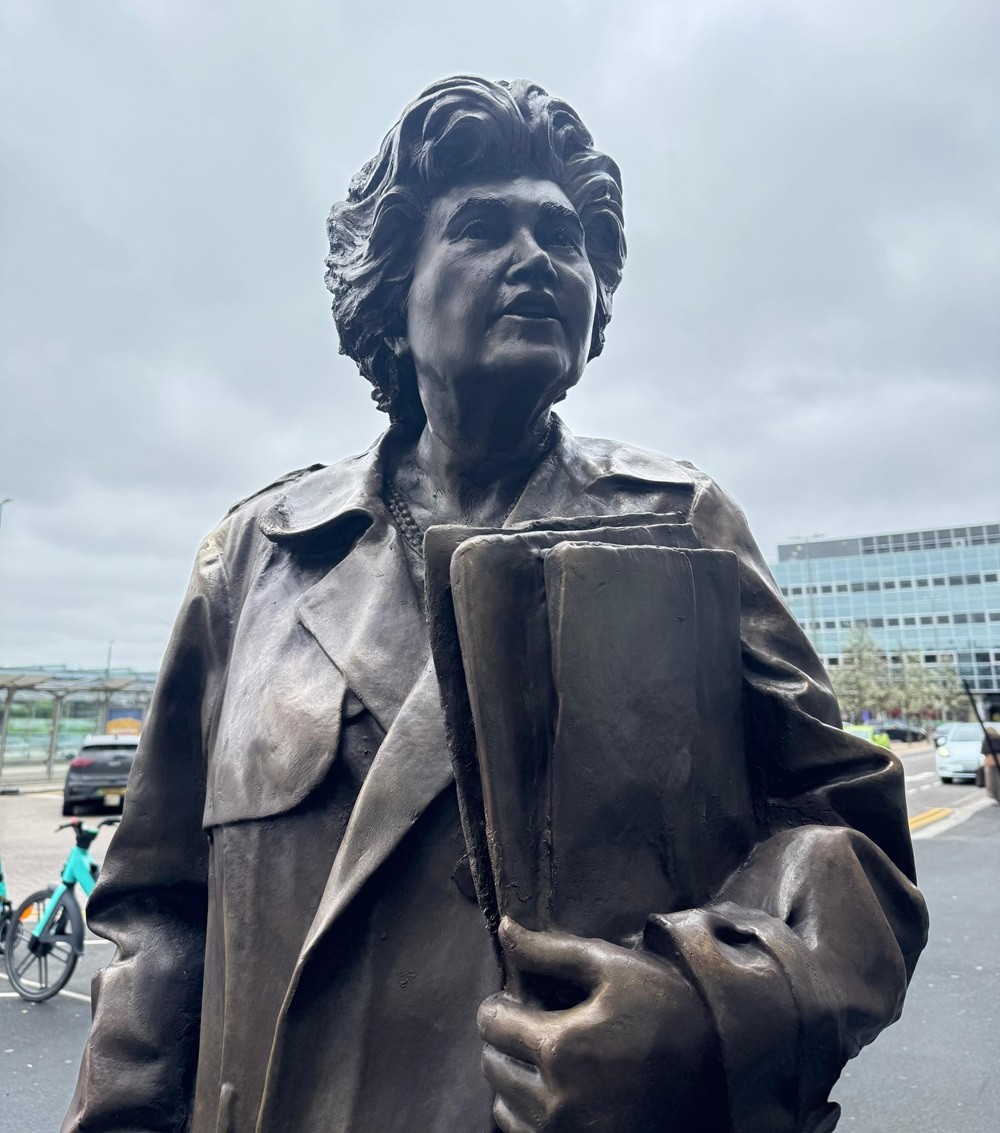 Jennie Lee statue, by artist Andy Edwards, copyright OU