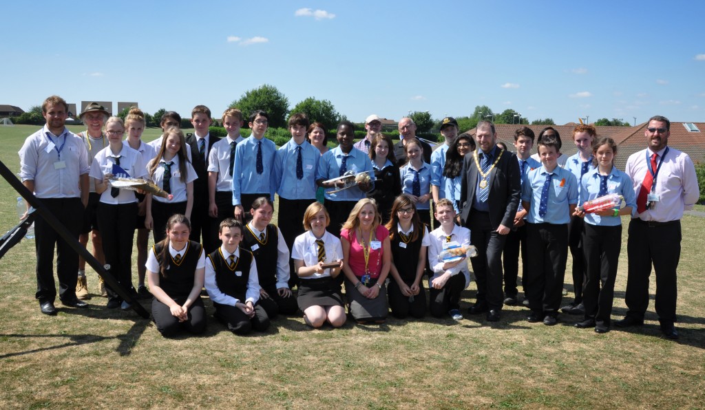 EThe teams, teachers, judges and support staff for the 2013 Water Rocket Competition. Photo: Mark Russell.