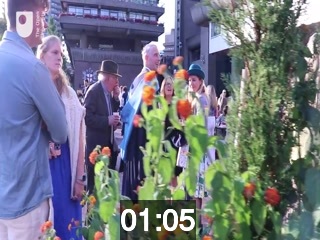 clicking on this image will launch a new video player window playing at this point (ie 1 minute and 5 seconds) from the start of the video
