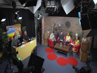 clicking on this image will launch a new video player window playing at this point (ie 5 minutes and 42 seconds) from the start of the video