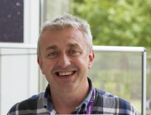 Dr Simon Sheridan