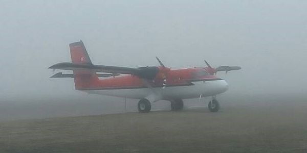 Twin Otter that transported us to FMARS.