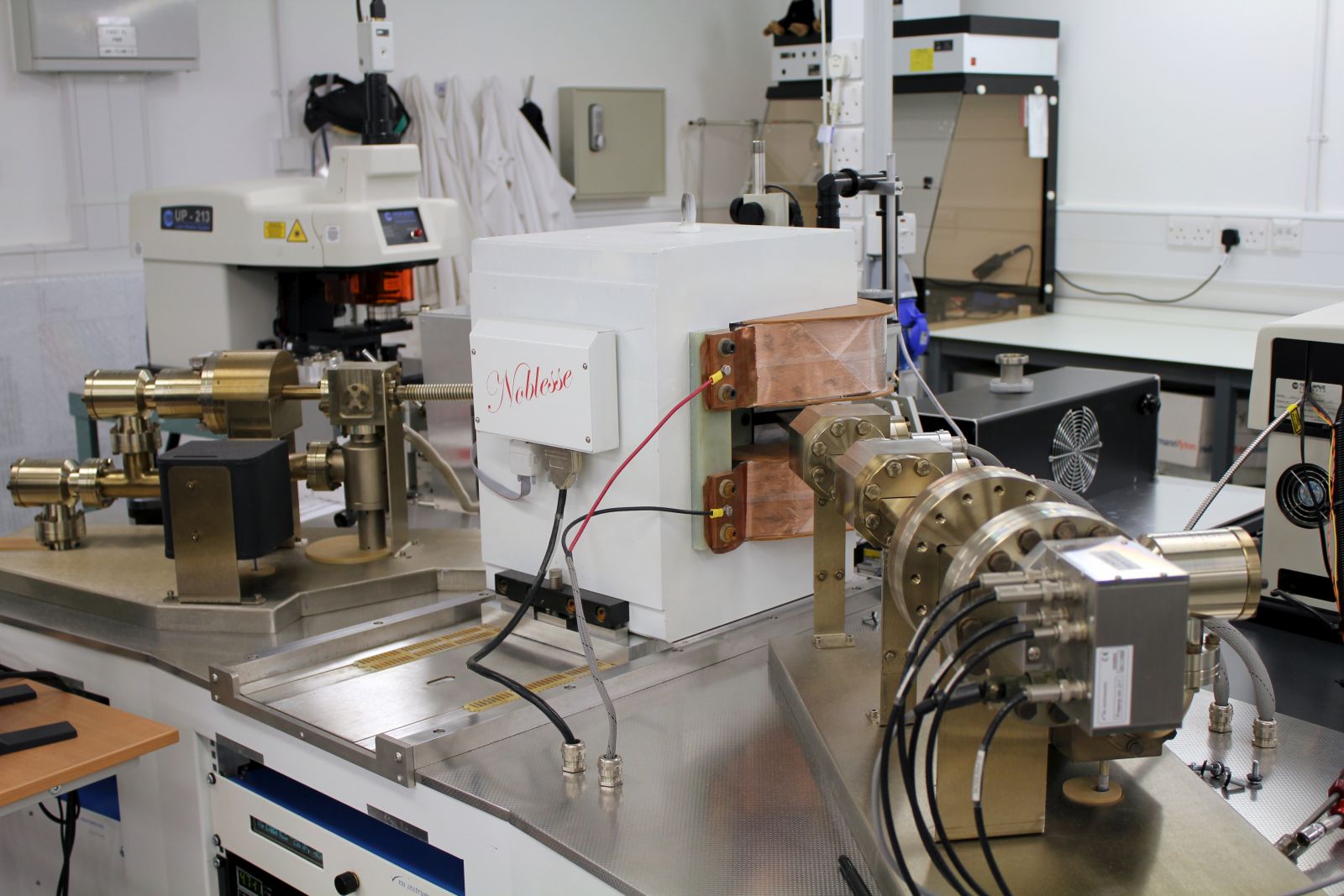 photograph of the Nu Instruments Mass spectrometer
