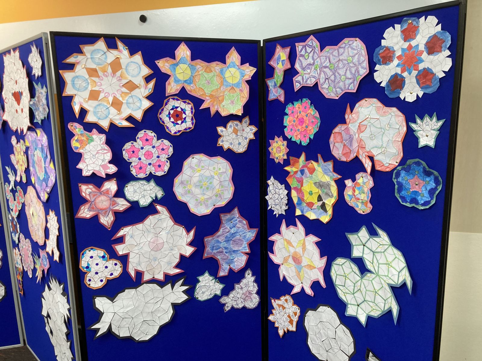 Example of aperiodic tilings created by Kents Hill Park School